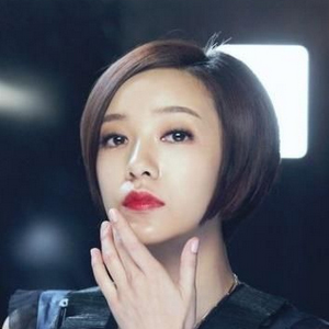 ɽͼƬ ŮǶ̷ͼƬLook ɽѸPK