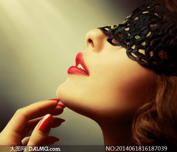 ɴŮ װƬеɴŮջ㻹ǵô