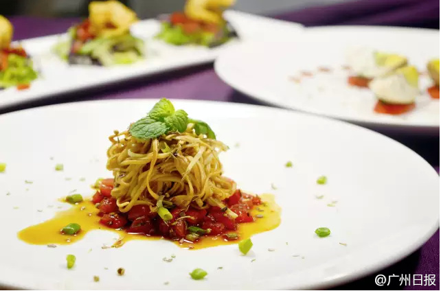 ɳ Գʽ ȥSha VilleɳأԷʽͰ!